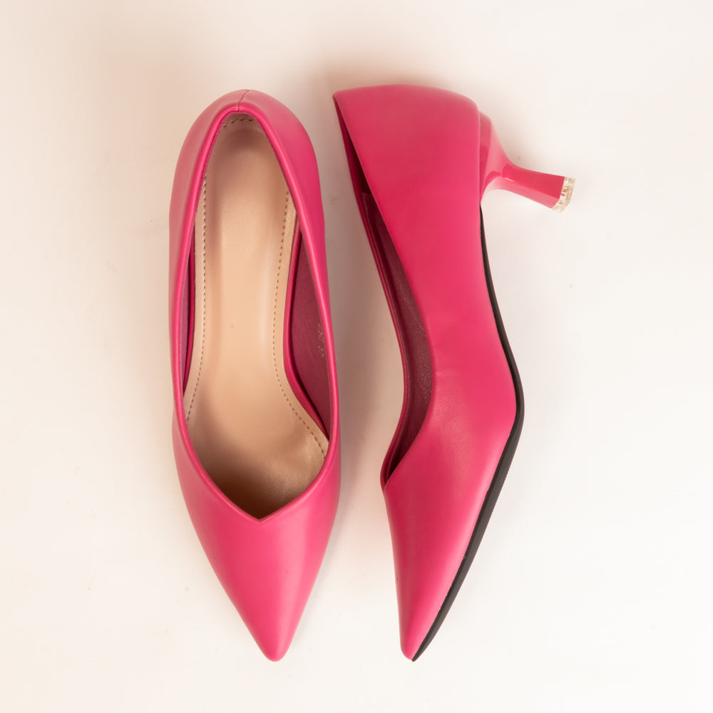 BABY's BREATH-Pumps in-Fusia.