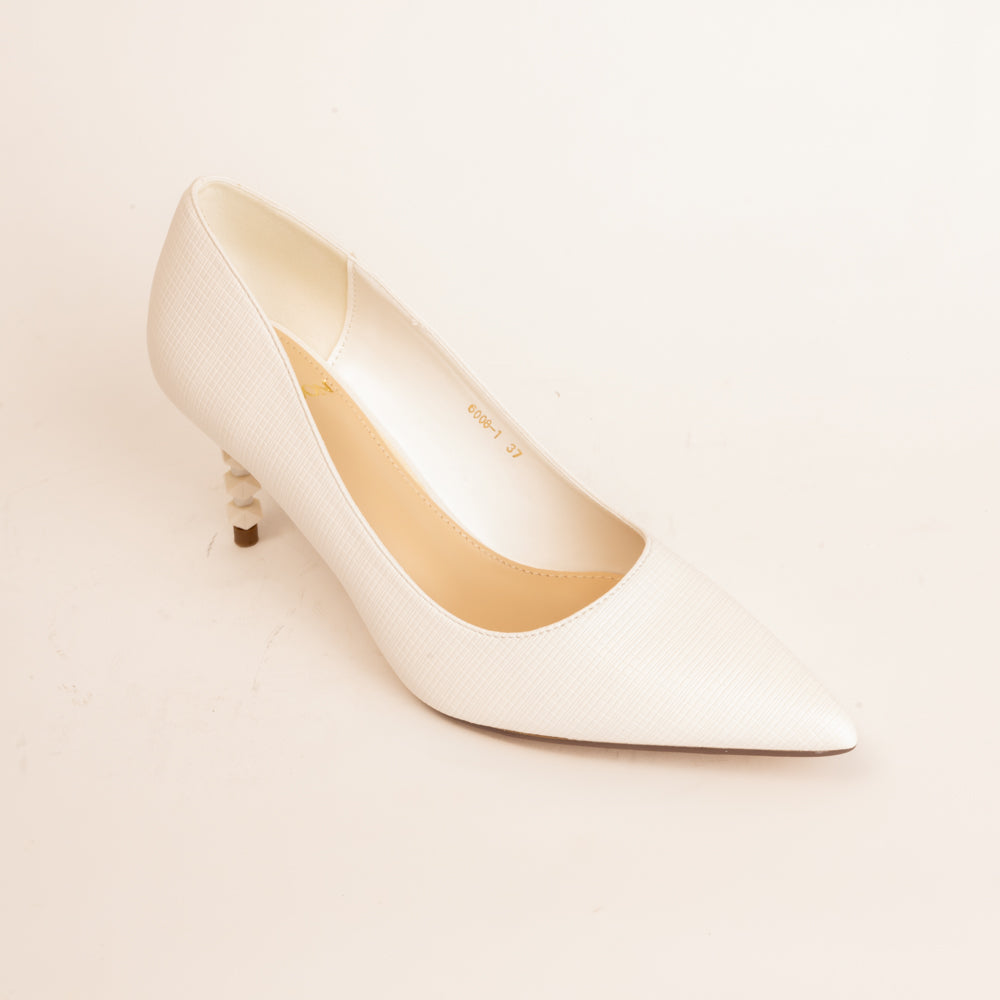 CAROL-Pumps in-White.