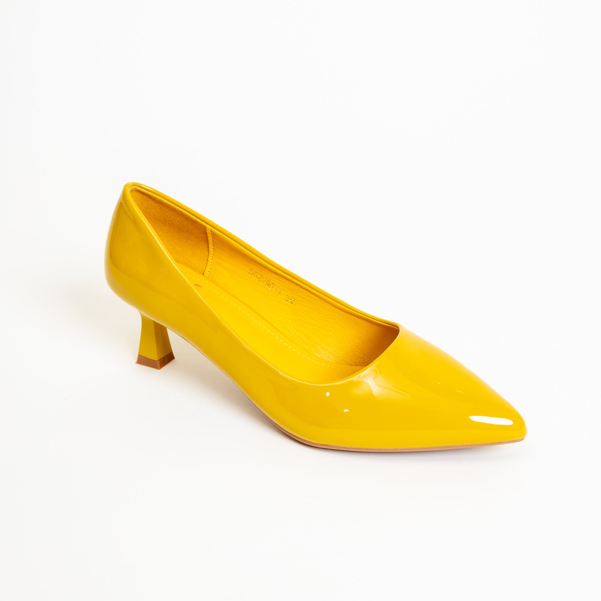 BANANA SPLIT-Pumps in-Yellow.