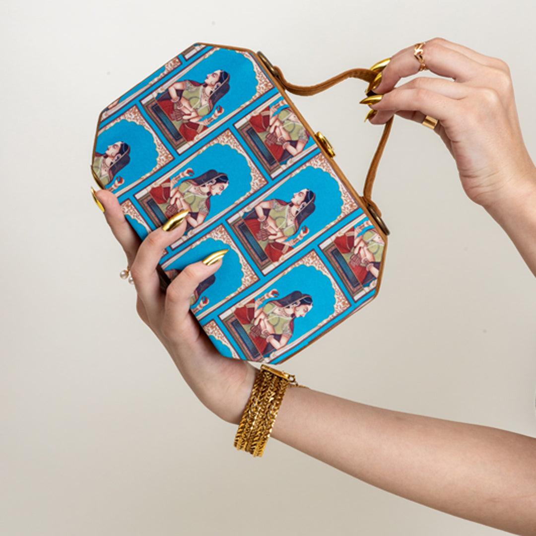 ROYAL BABE-Clutch in-Blue.