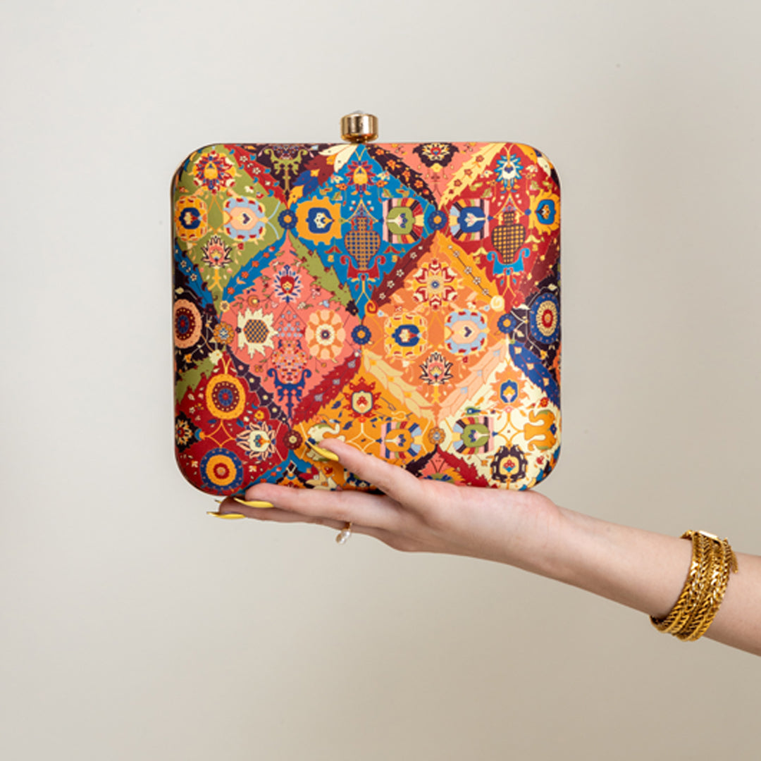 CHORUS COLOR-Clutch in-Multi.