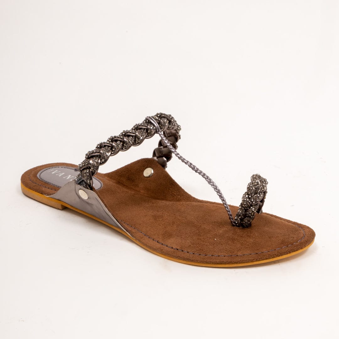 FLAT LINE-Kolhapuri in-Grey.