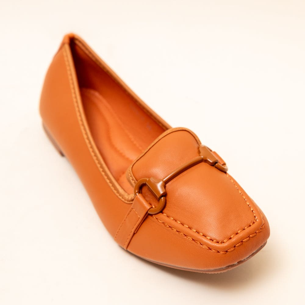 ZEST-Loafers in-Orange.
