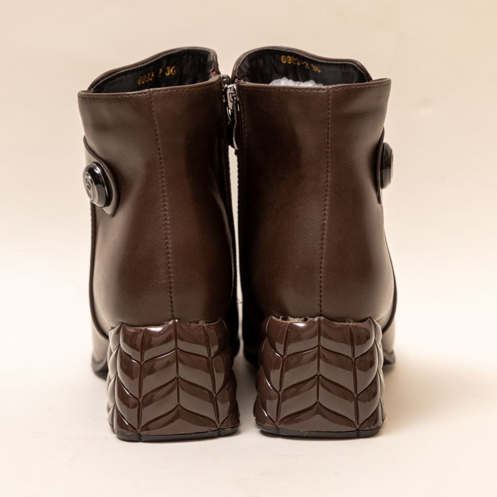 TERACOTTA-Eccentric Heel Boots in-Coffee.