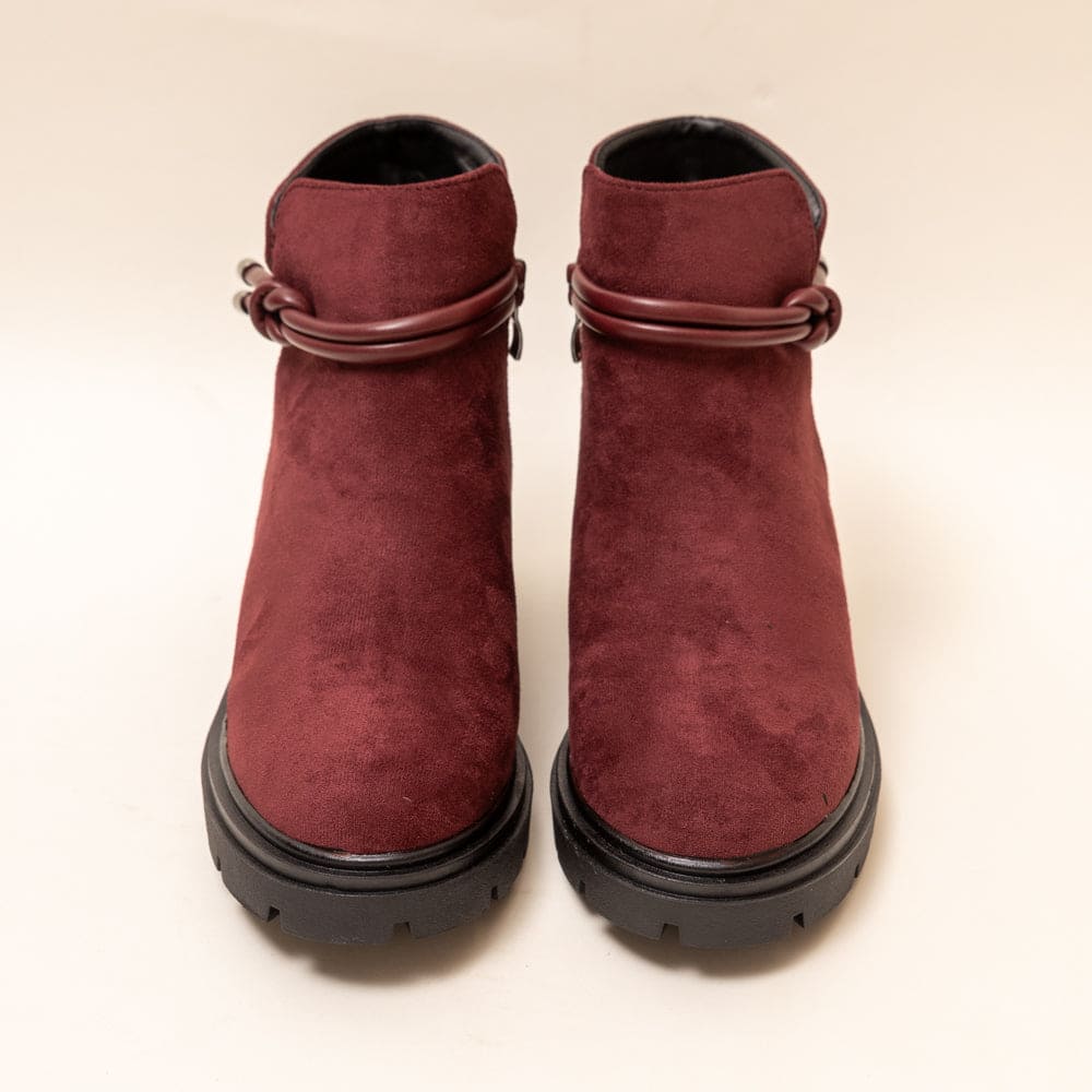 ROBIN-Boots in-Cherry.