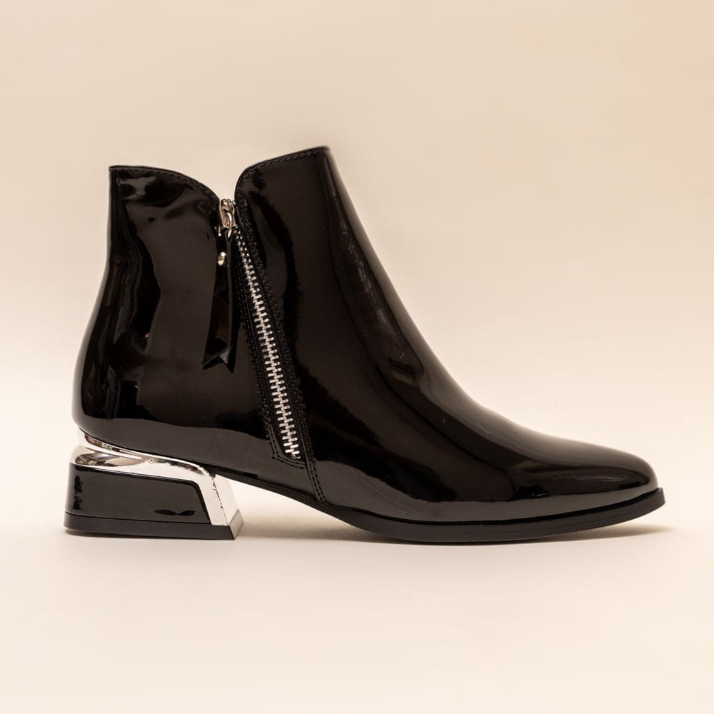 JACKSON-Boots in-Black.