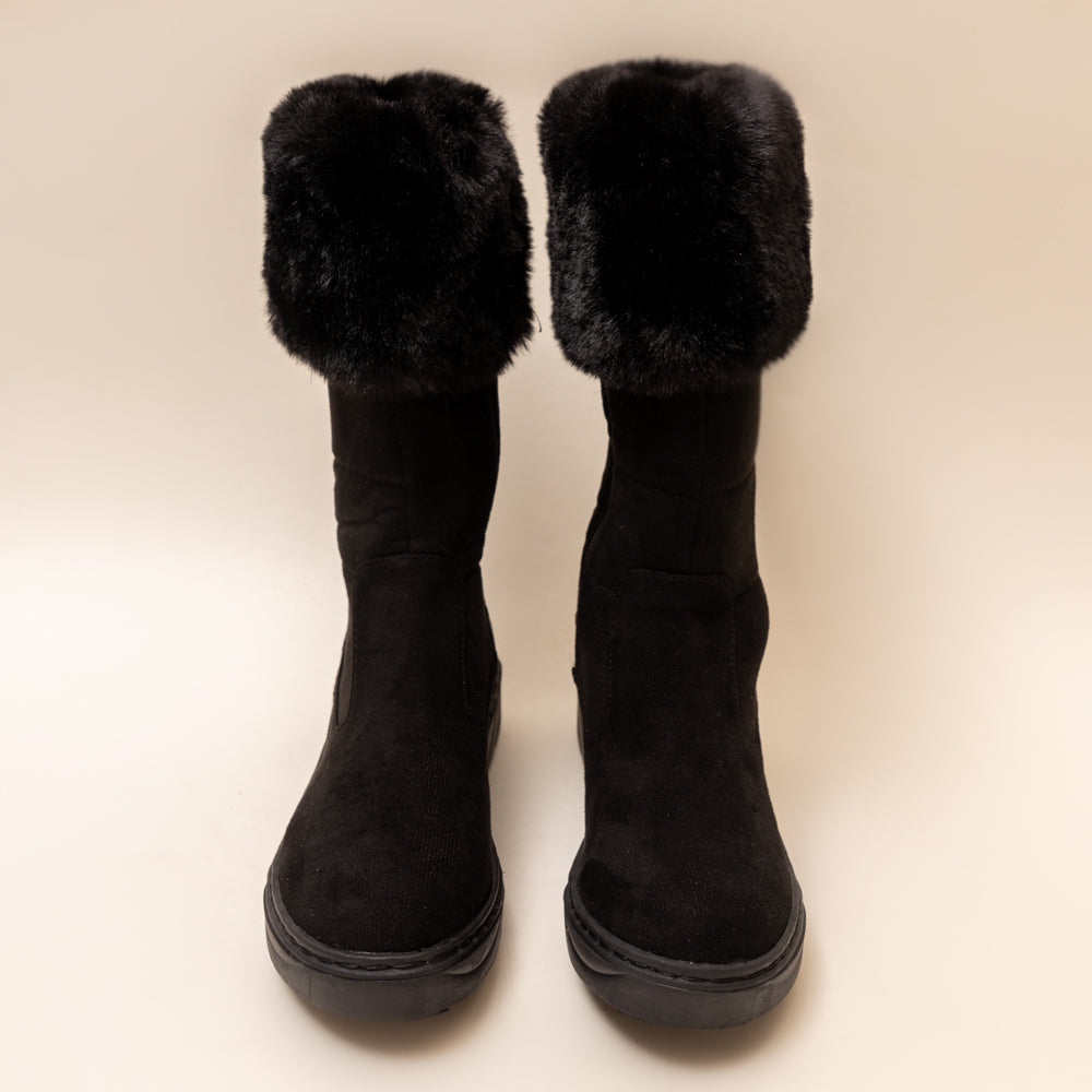 PUSS IN BOOTS-Fur Boots in-Black.