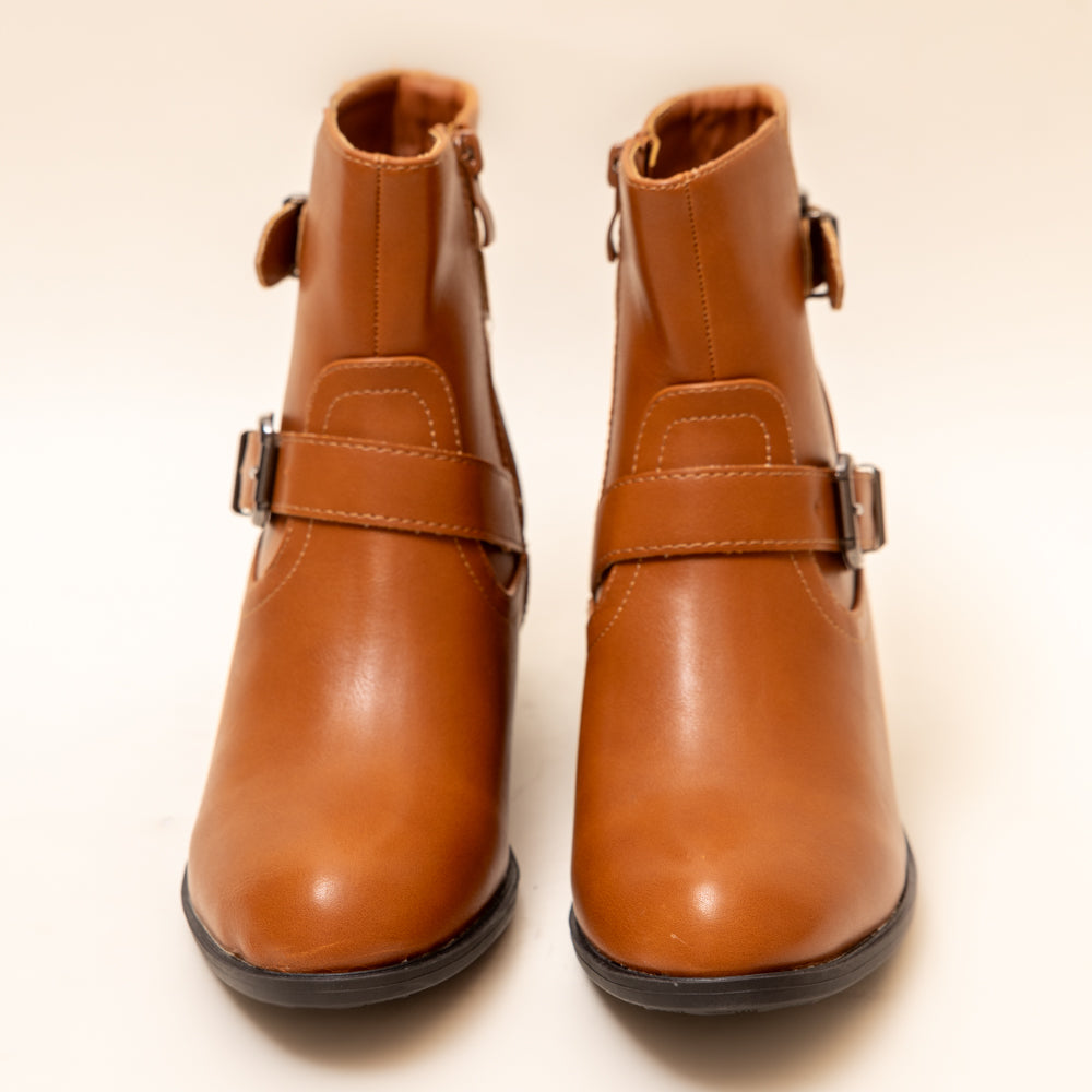BUCKLE UP-Boots in-Camel.